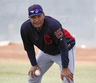 Sandy Alomar, Jr., coach de primera base de los Indians, volvió a asumir el mando del equipo de Cleveland como dirigente interino en la pasada temporada mientras Terry Francona estuvo convaleciendo.