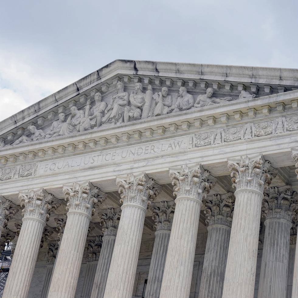 En la imagen se muestra el edificio de la Corte Suprema de Estados Unidos, el 25 de abril de 2024, en Washington.