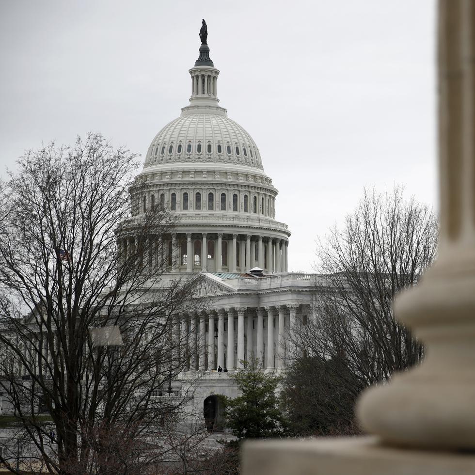 El Congreso avanza la legislación que extiende el presupuesto federal hasta marzo.
