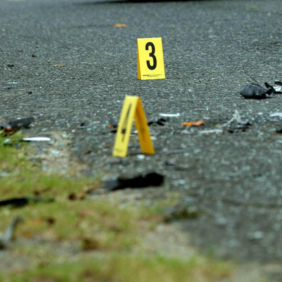 El doble asesinato ocurrió en la PR-187, kilómetro 5, del sector Los Santos del barrio Miñi Miñi, en Loíza.