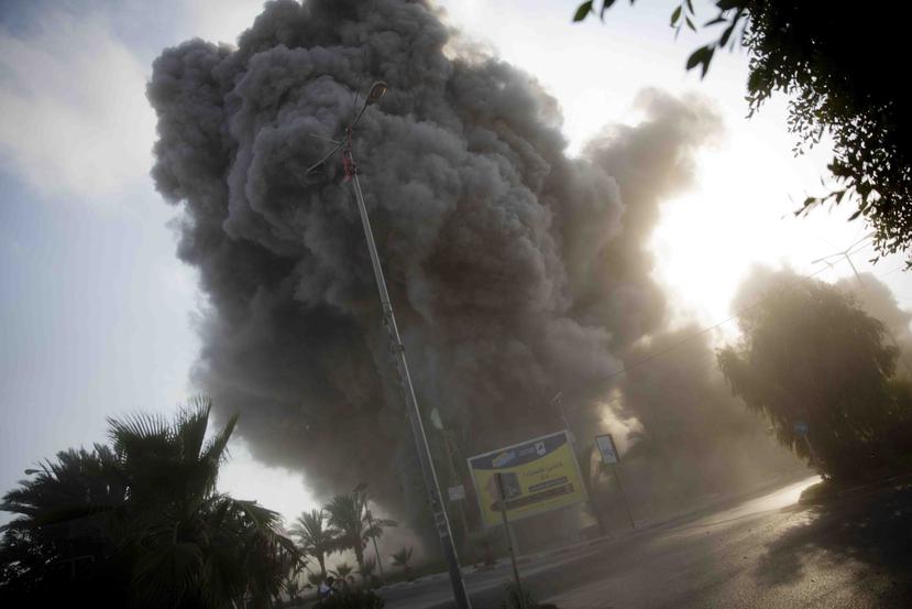 El ejército israelí lanzó su mayor campaña de ataques aéreos en Gaza desde la guerra de 2014. (AP)