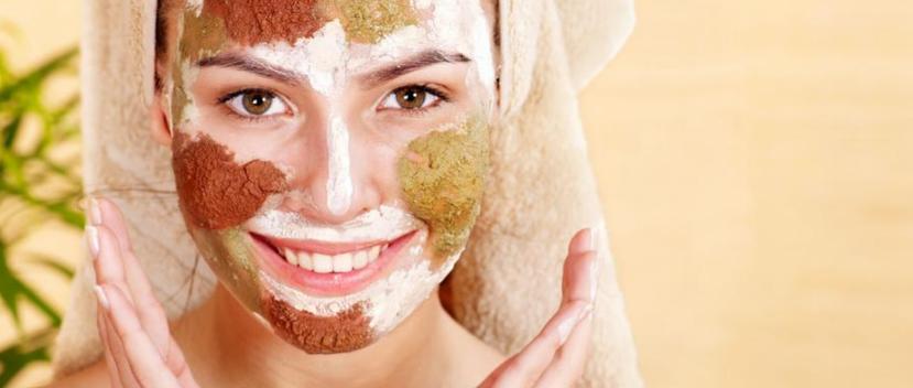 Existen mascarillas de muchos tipos de frutas y verduras para exfoliar y mantener limpia la piel del rostro.