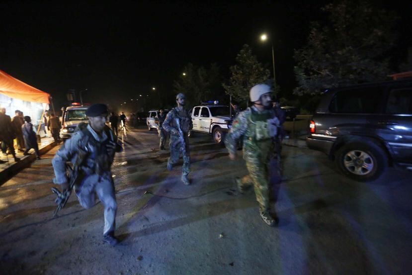 Alrededor de 750 alumnos y profesores de la Universidad Americana de Kabul se encontraban en el recinto académico cuando ocurrió el ataque.