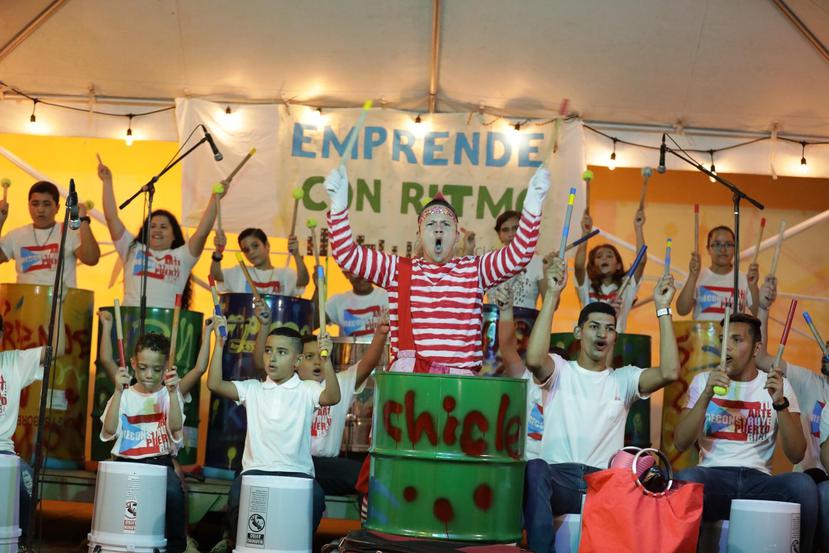 “EnTrenArte”, programa de baile, música, artesanía y teatro que se llevó a cabo en Vega Baja. (Suministrada)