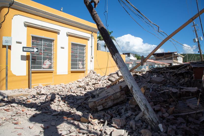 La posibilidad de demandar a HUD por los fondos de María se da en momentos en que la zona sur de la isla enfrenta los destrozos que dejaron los sismos de esta semana, como evidencia esta foto de Guayanilla.