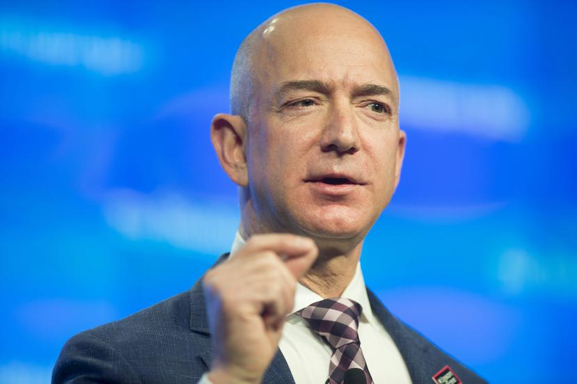 El fundador de Amazon, Jeff Bezos, pronuncia un discurso en Washington. (EFE)