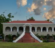 La histórica casa de la familia Fernández, creadores del Ron del Barrilito, ahora forma parte de los recorridos de la Hacienda Santa Ana, en Bayamón.