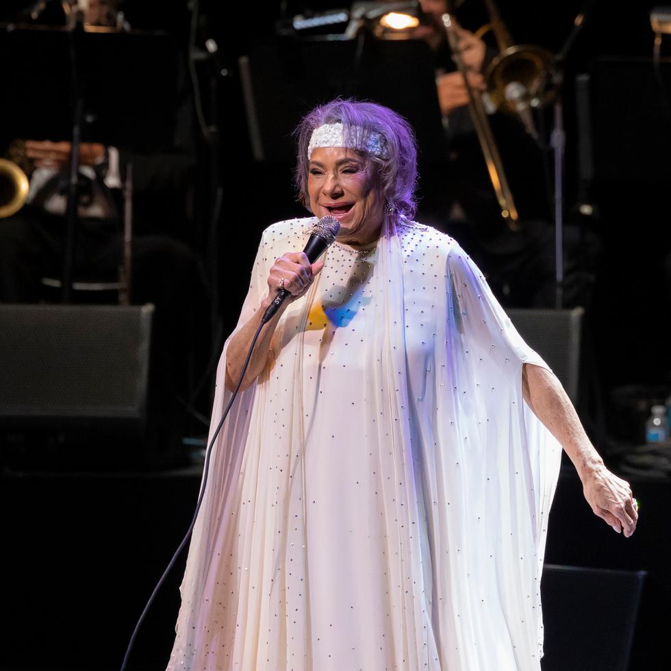 Lucecita Benítez brindará un concierto navideño en el Centro de Bellas Artes de Santurce.