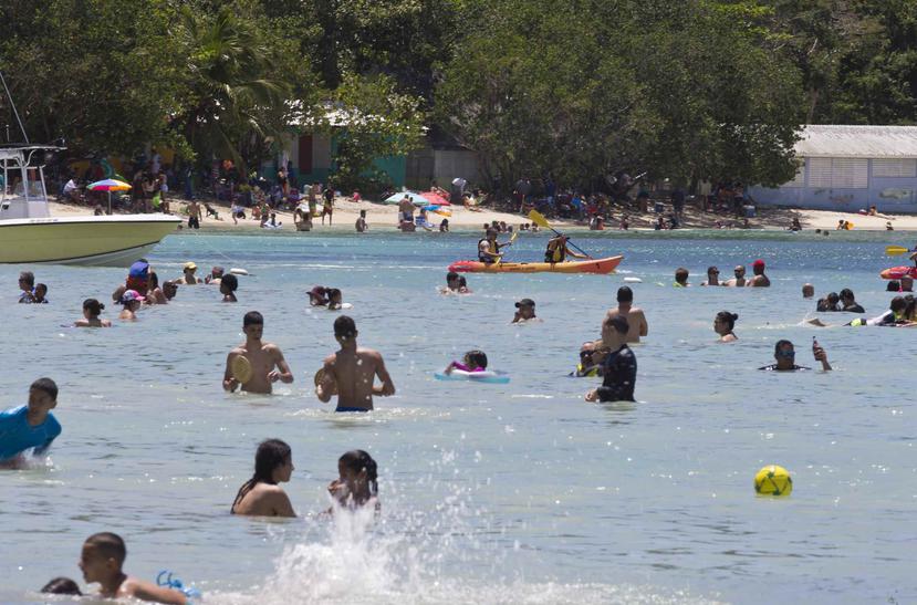Hay un riesgo moderado de corrientes marinas para playas de la costa norte de Puerto Rico. (Archivo GFR Media)