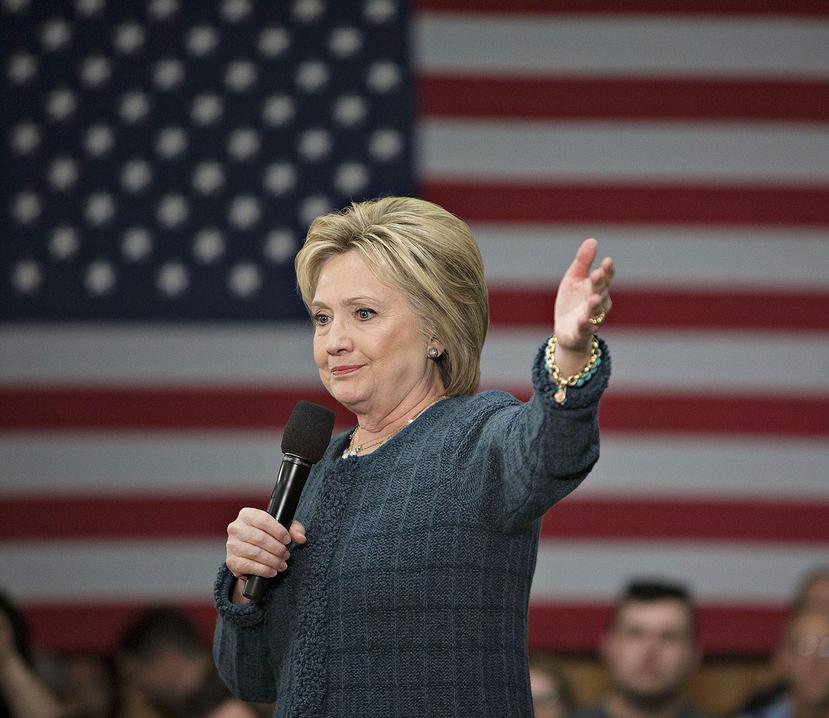 Clinton se ha comprometido a luchar por cada voto en New Hampshire. (Bloomberg)