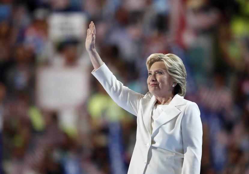 Hillary Clinton aceptó anoche su candidatura a la presidencia por el Partido Demócrata.