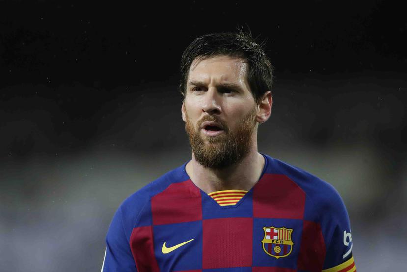 Lionel Messi aprovechó para lanzar una crítica a la directiva del Barcelona. (AP)