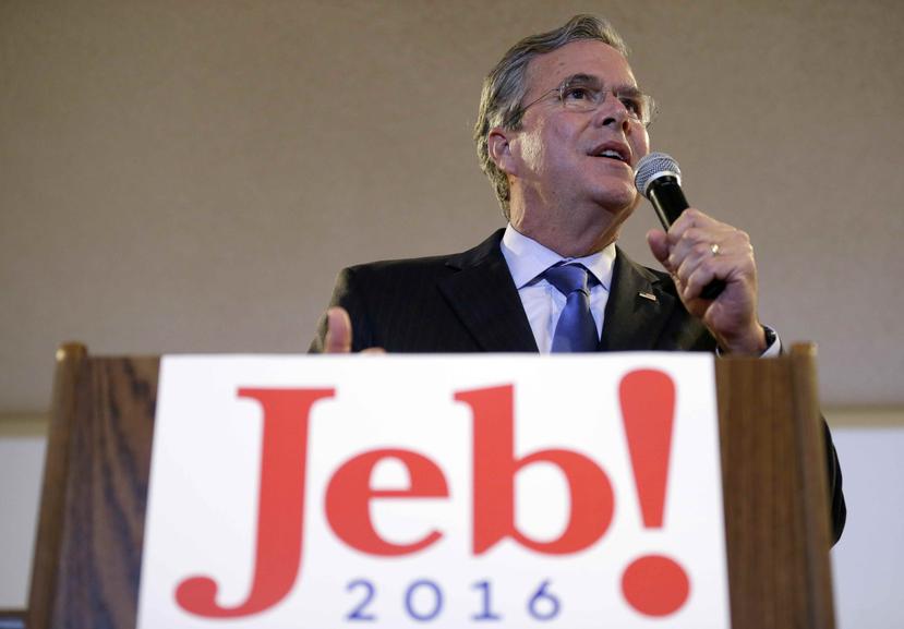 La campaña de Bush hizo el anuncio esta noche. (AP)