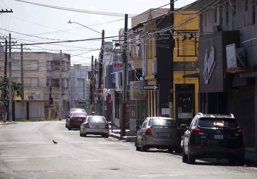 Humberto García, del Boletín de Puerto Rico, indicó que las quiebras se siguen radicando electrónicamente, pese a la cuarentena. Opinó que para abril se espera que los casos también se reduzcan considerablemente.