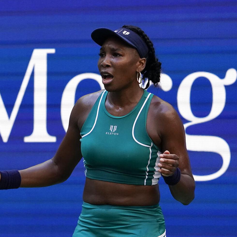 Venus Williams reacciona tras ceder un punto ante Alison Van Uytvanck en la primera ronda del US Open.