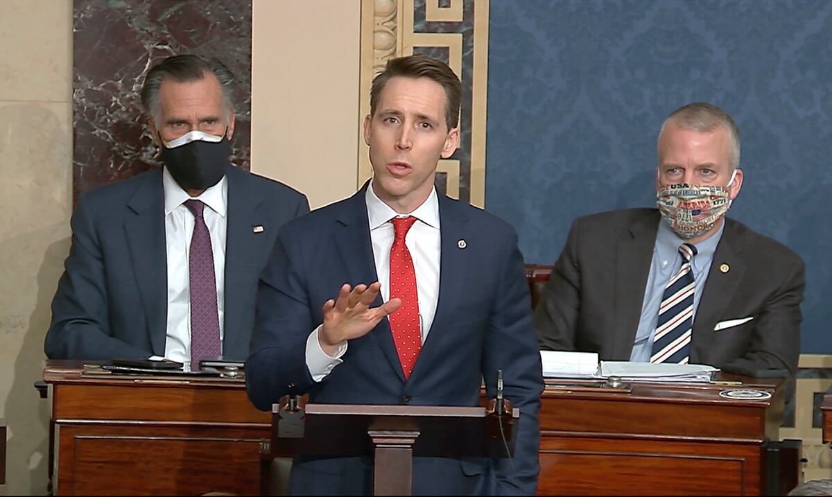 Who is Josh Hawley, the other great instigator of the insurrection in the Capitol?