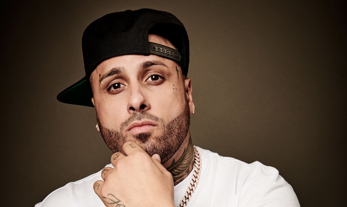 Nicky Jam Surprised With His Physical Transaction