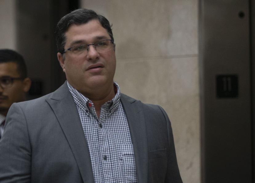 A Luis Castro Agis se le acusa de recibir dinero en efectivo y privilegios de parte de Hernández Pérez y Vargas Soto a cambio de otorgarles un contrato por $380,000 a la empresa 3Comm Global. (GFR Media)