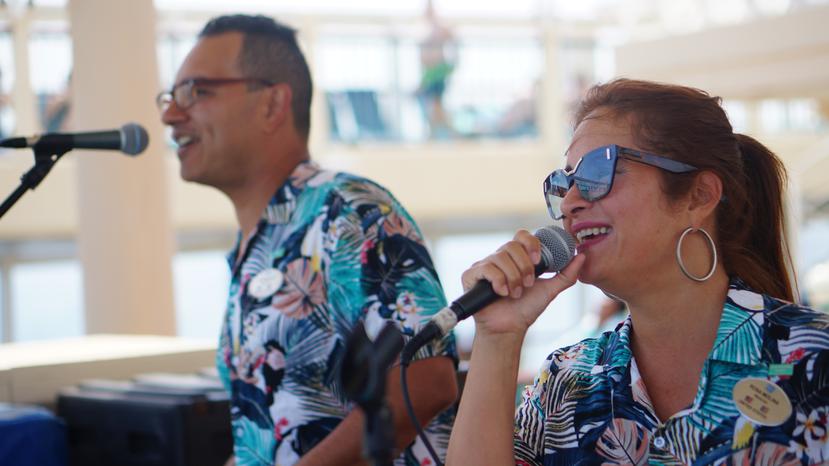 Freddie Méndez y Rosamil Molina tocaron en uno de los barcos de Norwegian Cruise Line.