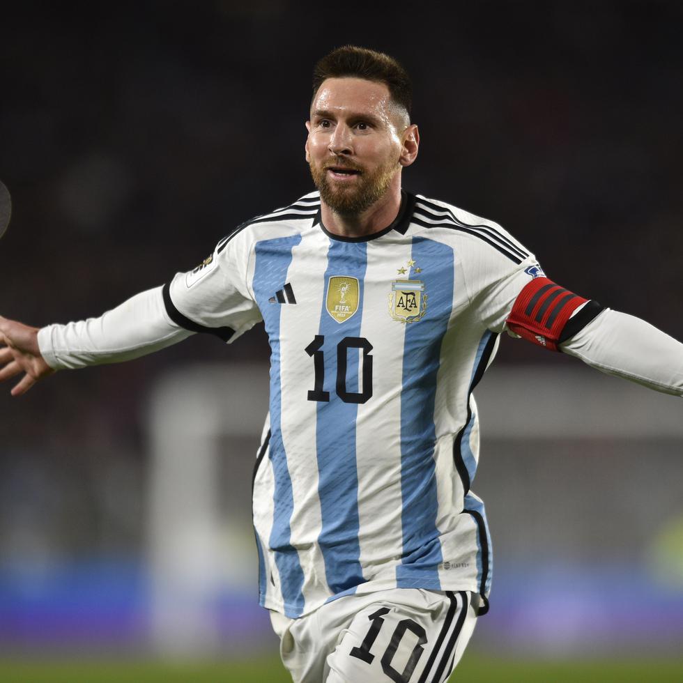 Lionel Messi celebra un gol con el seleccionado albiceleste.