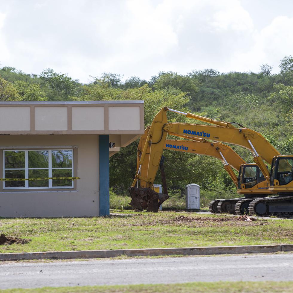La demolición del antiguo hospital de Vieques ocurrió en mayo del año pasado.