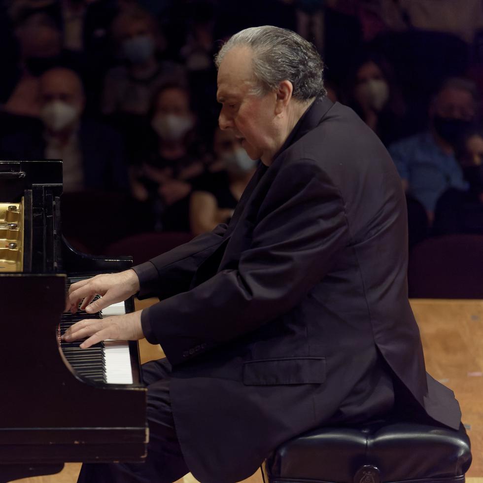 El magnífico pianista Yefim Bronfman inauguró el Festival Casals de Puerto Rico 2022 el sábado en la Sala Sinfónica.