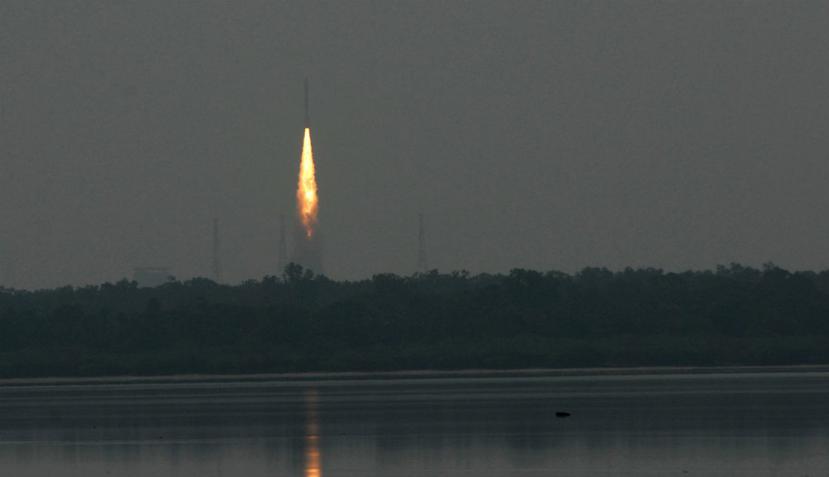 El satélite indio fue destruido a una altitud relativamente baja, es decir, a unas 186 millas de la superficie terrestre (EFE).