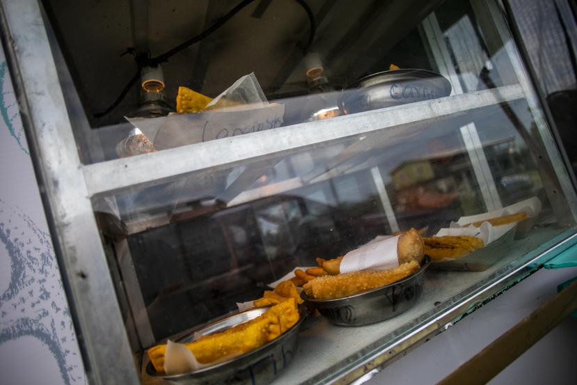 El Salistral en Lajas se dedica a vender empanadillas de mariscos y la especialidad de la casa, arroz con jueyes. 