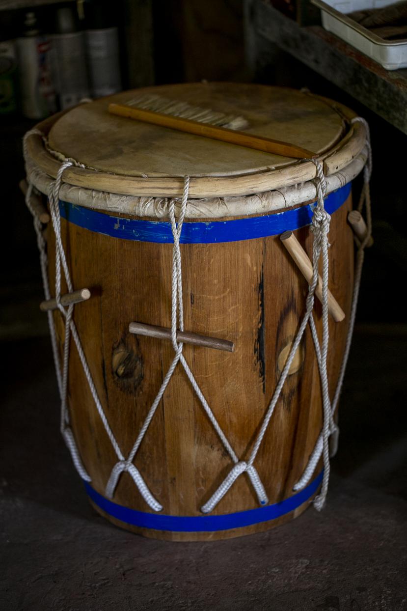 En el Taller La Plena también se confeccionan tamboras.  


Xavier Garcia / Fotoperiodista
