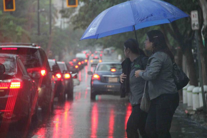 Estas lluvias, atribuidas a los efectos del calor diurno, podrían provocar inundaciones urbanas y subir los niveles de los riachuelos. (Archivo GFR Media)