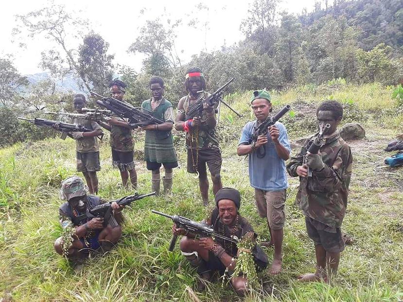 Guerrilleros del Ejército de Liberación de Papua Occidental en la región de Nduga, provincia de Papua, Indonesia. (AP)