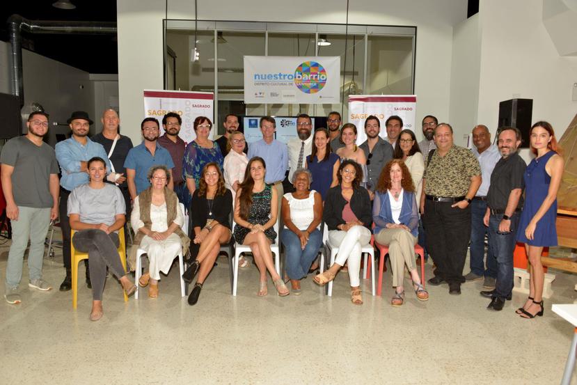 El grupo de 16 empresarios del área de Santurce recibieron un total de $95,000 en fondos como parte del programa gestado por la USC. (Suministrada)