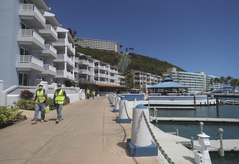 El hotel el Conquistador prepara su apertura total para el primer trimestre de 2022. En la foto, el área de la marina.