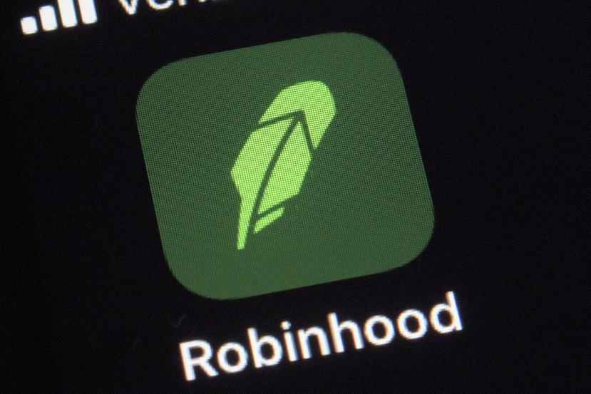 Logo de la aplicación Robinhood, que planea lanzar su oferta pública con un valor de $35,000 millones. La empresa venderá 55 millones de acciones entre $30 y $42.