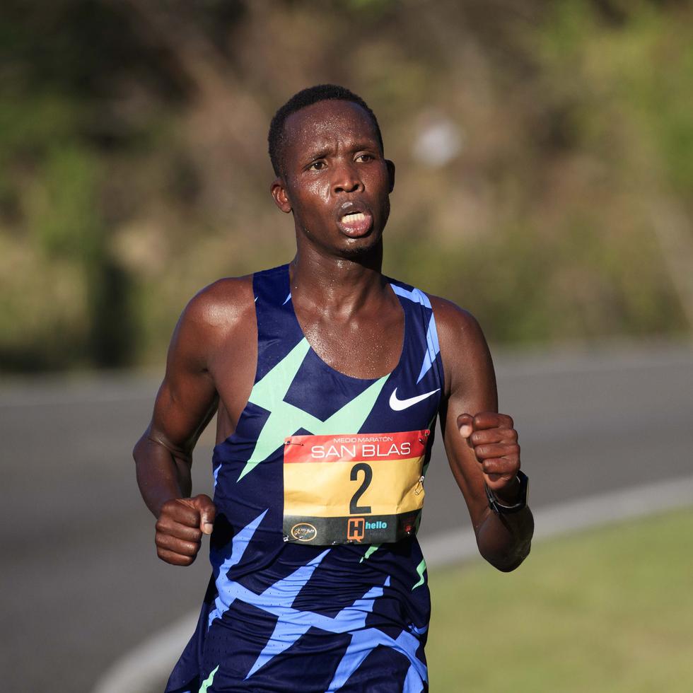 Bernard Ngeno registró tiempo de 1:03:39 en la edición de 2022 para ganar la prueba. El récord de la carrera es de 1:02:10.