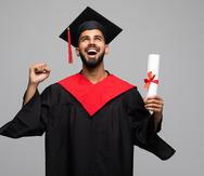 Graduarse, para luego comenzar la universidad, es uno de los logros más grandes para los estudiantes.