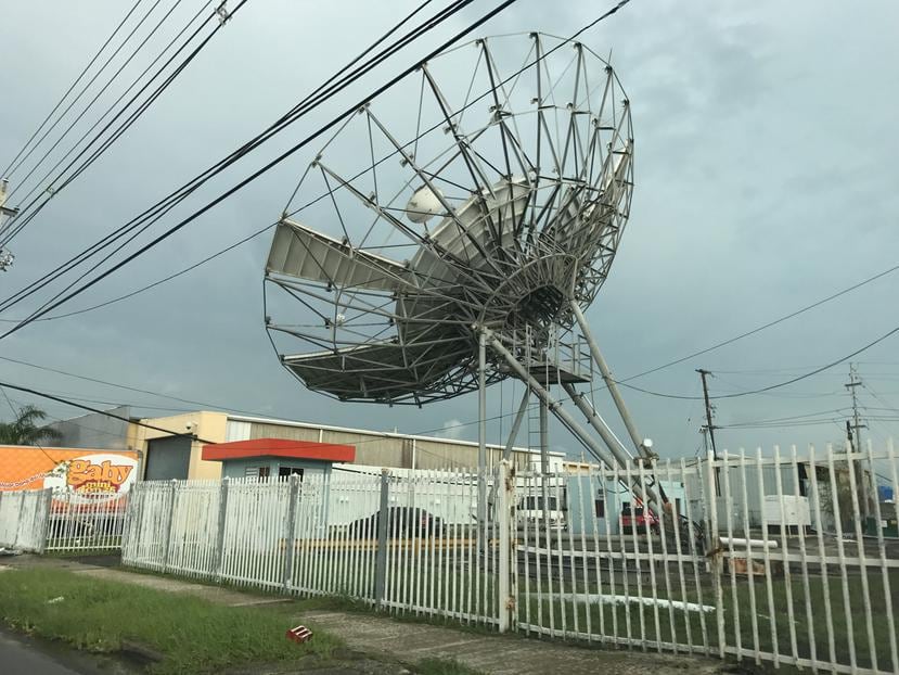 Las telecomunicaciones, afectadas por una avería en Isla Verde. (Carlos Enrique Ortiz)