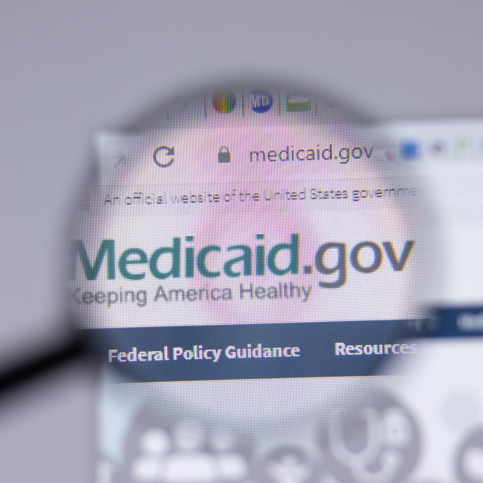 Medicaid requiere que todo asegurado del Plan Vital y Medicare Platino complete la recertificación de su cubierta, como parte de un proceso que comenzó en abril y se extenderá hasta finales de marzo de 2024.