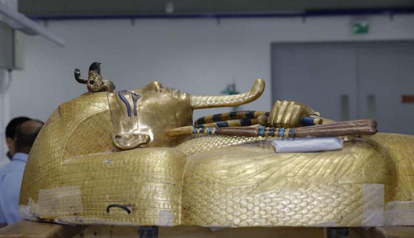 Se espera que el público pueda admirar los tres ataúdes de Tutankamón juntos por primera vez en 2020 (Facebook/Ministerio de Antigüedades de Egipto).