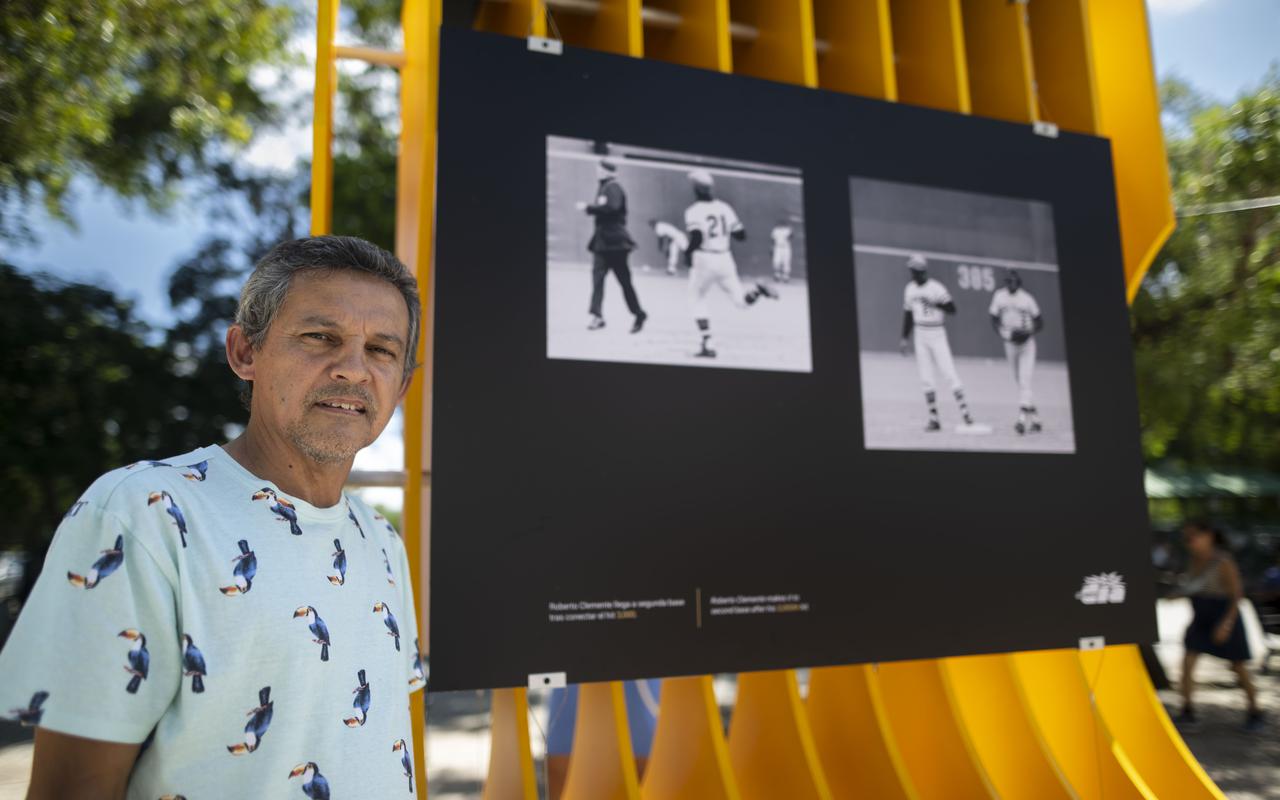 Reconocen en Londres el impacto de exhibición de El Nuevo Día dedicada a Roberto Clemente
