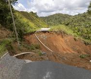 Así quedó la carretera 143, en Villalba, tras el paso del huracán Fiona.