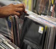 La venta de discos, así como el consumo de "streaming" ha disminuido durante la pandemia, según reflejan varios informes.  (Archivo)