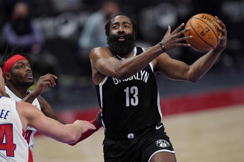 Current Brooklyn Nets guard James Harden is fourth with 2,509 3s and counting.