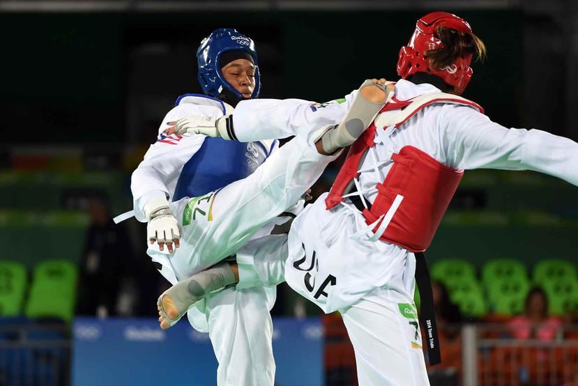 Crystal Weekes (izquierda) representó a Puerto Rico en el taekwondo de los Juegos Olímpicos de Río de Janeiro. (Archivo / GFR Media)