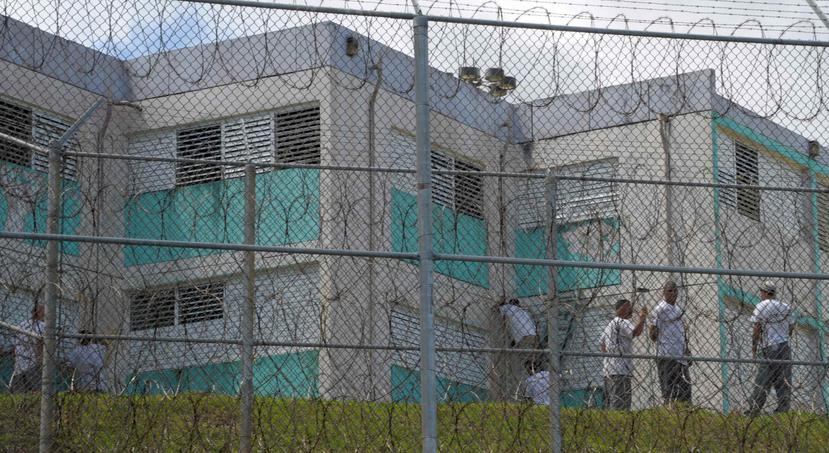 Un confinado fue agredido por varios reclusos al atardecer de este viernes en la Institución Correccional Zarzal. (GFR Media)