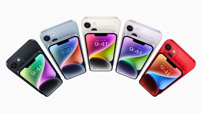 La línea de iPhone 14 regulares ostentan nuevos colores y dos tamaños.