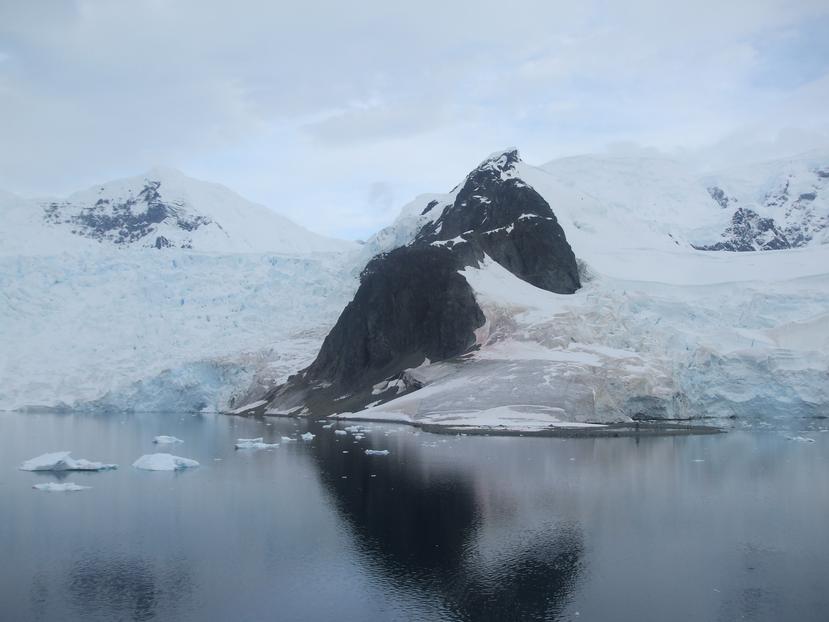 Imagen de un glaciar en la Antártida.
