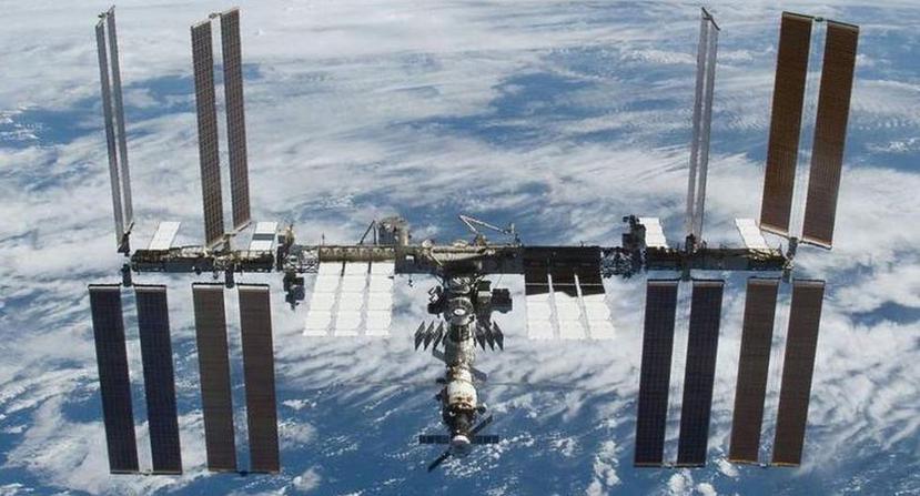 Las cápsulas enviadas a la Estación Espacial Internacional llevan paquetes enviados por las familias de los astronautas así como algunos alimentos que solicitaron. (EFE)