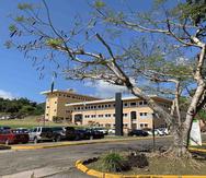 Como parte de la oferta de educación a distancia de la UPR, hay un grado asociado en Humanidades del recinto de Utuado, el cual es único en Puerto Rico.