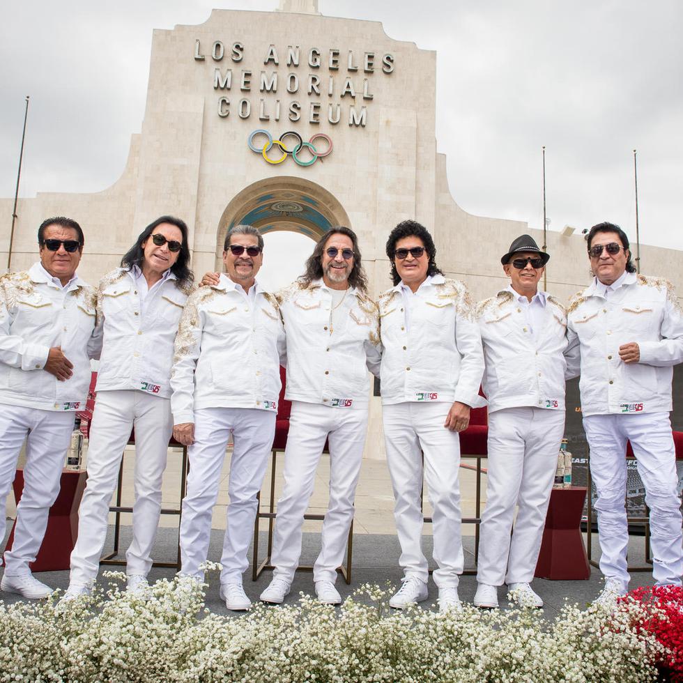 Los integrantes del grupo mexicano Los Bukis iniciarán su residencia el próximo 3 de mayo en el auditorio Dolby Live del Park MGM en Las Vegas. EFE/Eduardo Cardoza